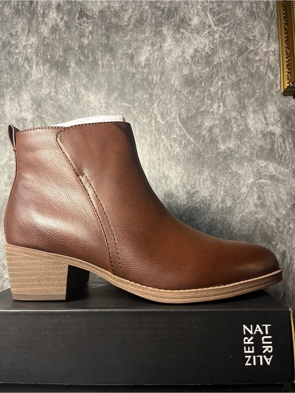 Naturalizer Brown Leather Block Heel Ankle Bootie 6.5 W